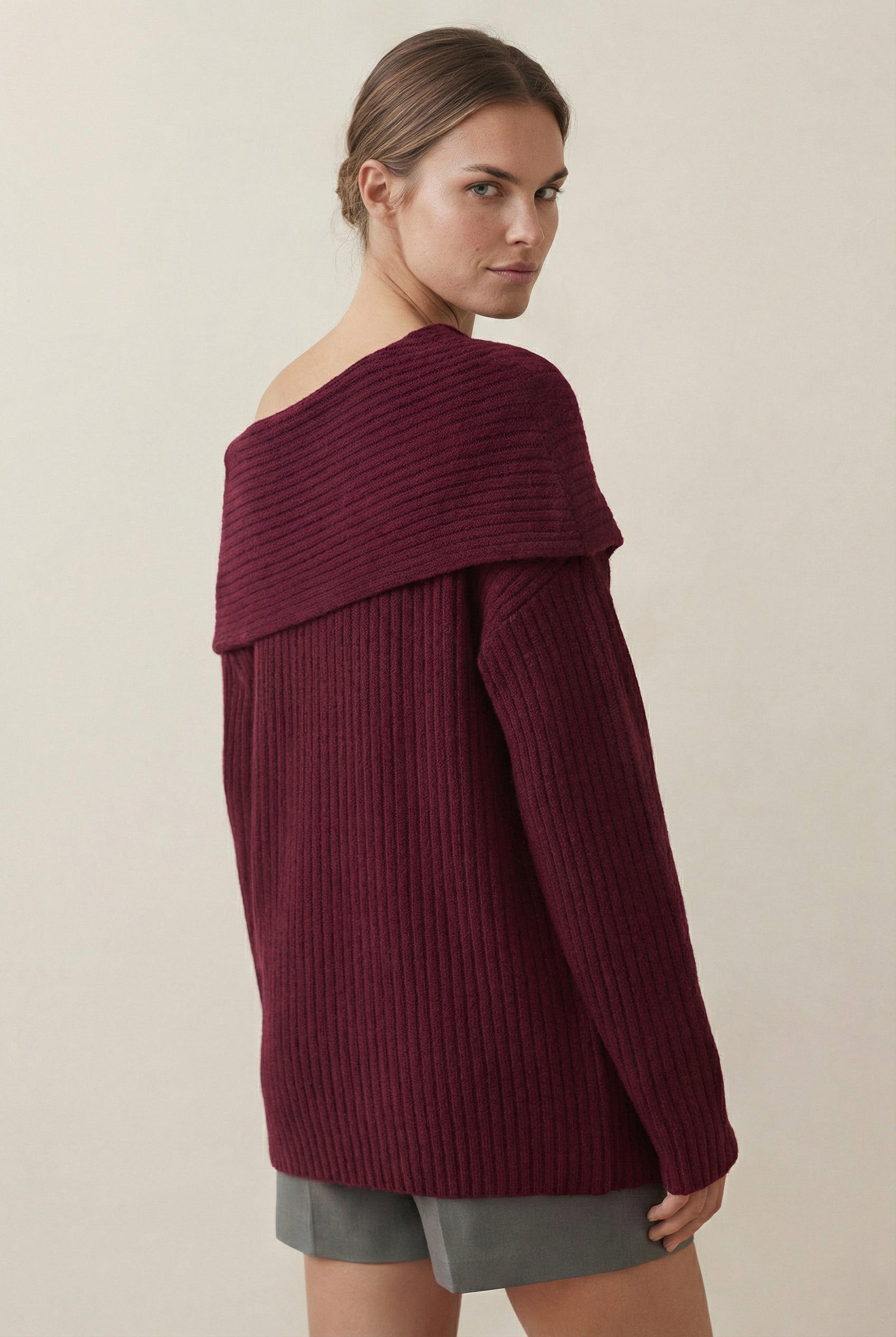 Élise Off-Shoulder Sweater