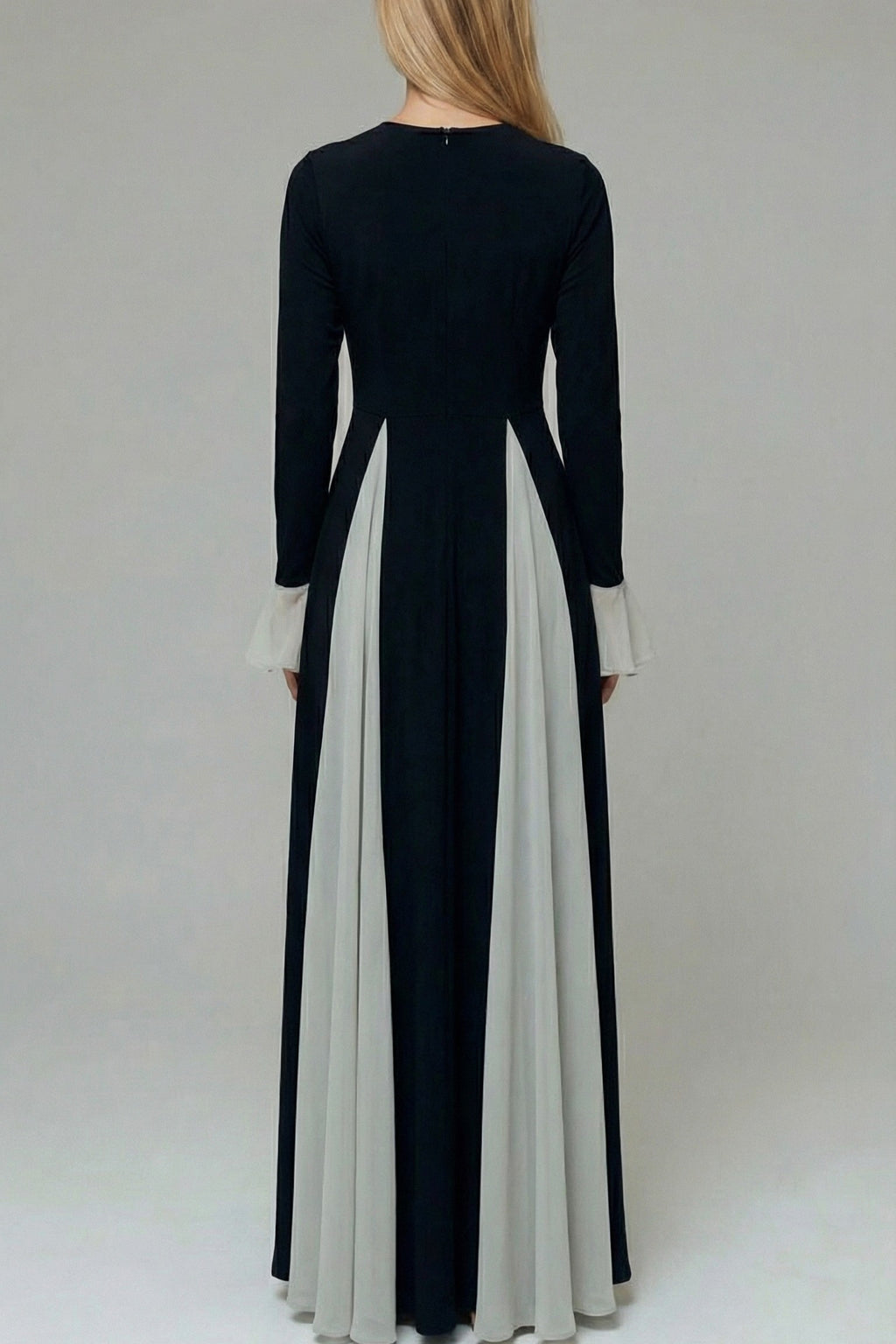 The Monochrome Mirage Gala Maxi