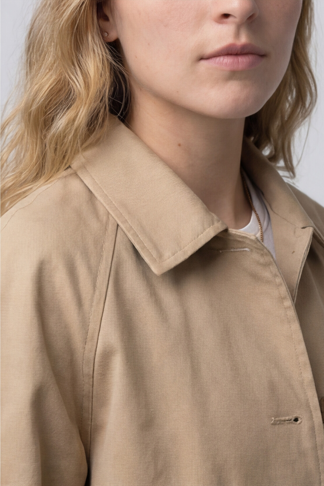 The Parchment Plaid Collar Trench