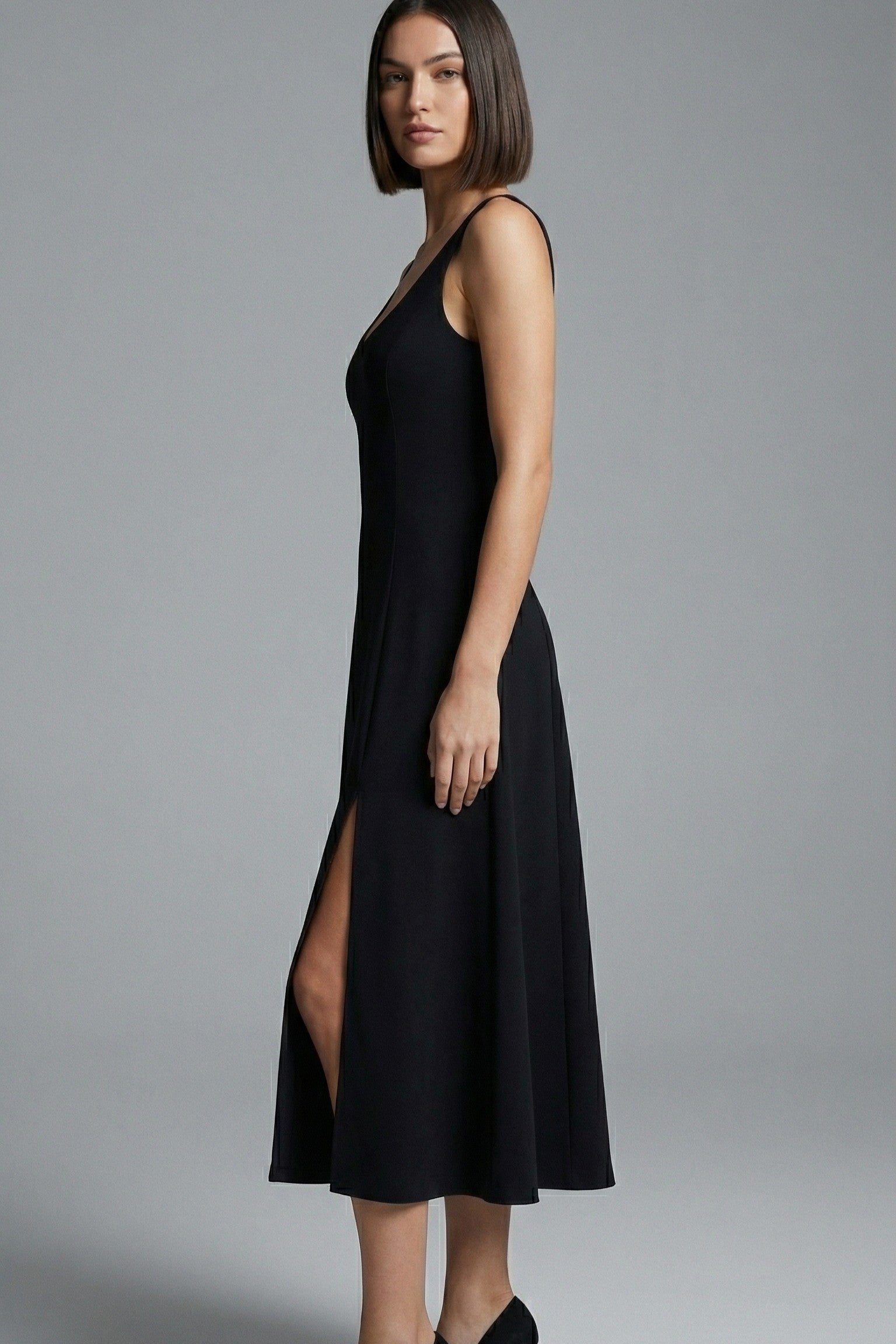 The Obsidian Siren Flare Split Midi