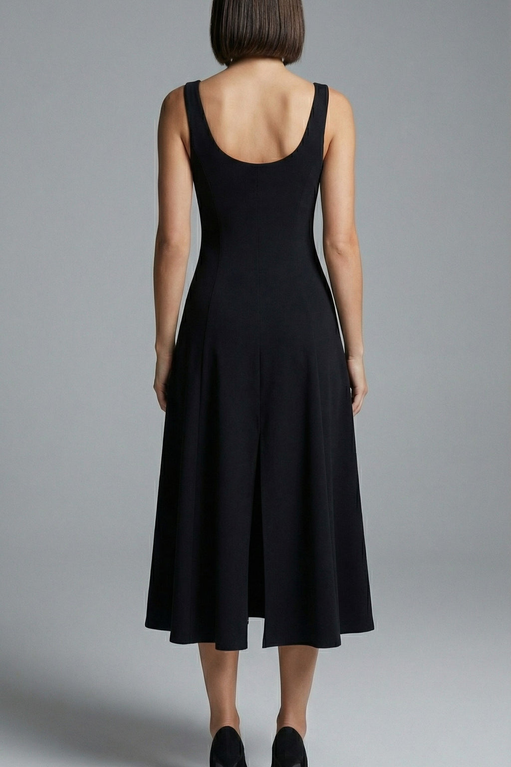 The Obsidian Siren Flare Split Midi