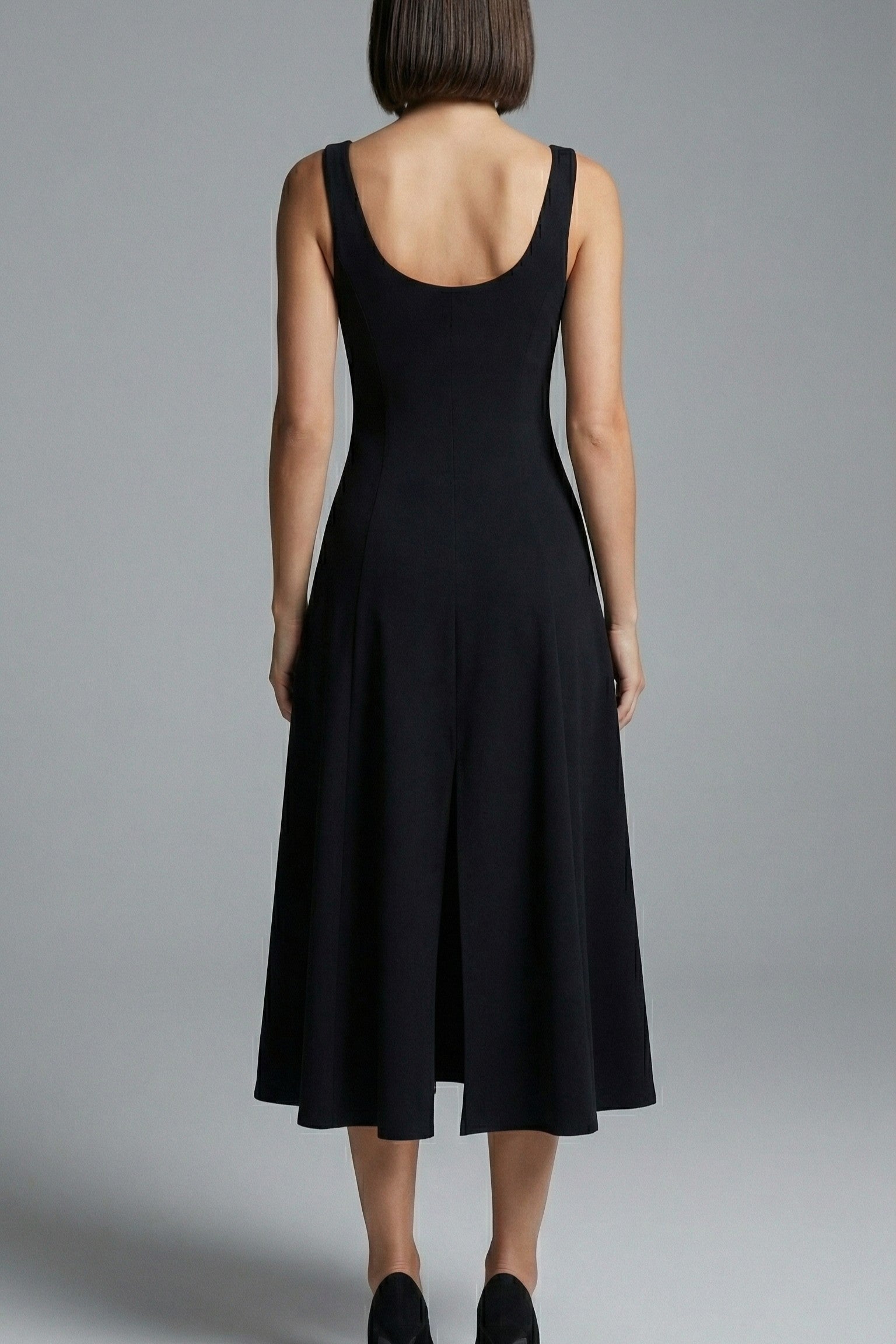 The Obsidian Siren Flare Split Midi