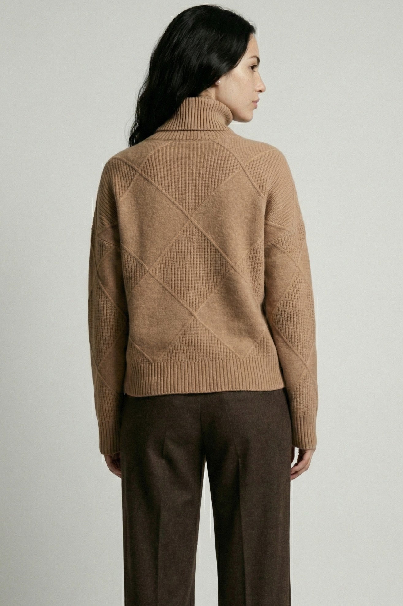 Diamond-Textured Oversized Knit Sweater