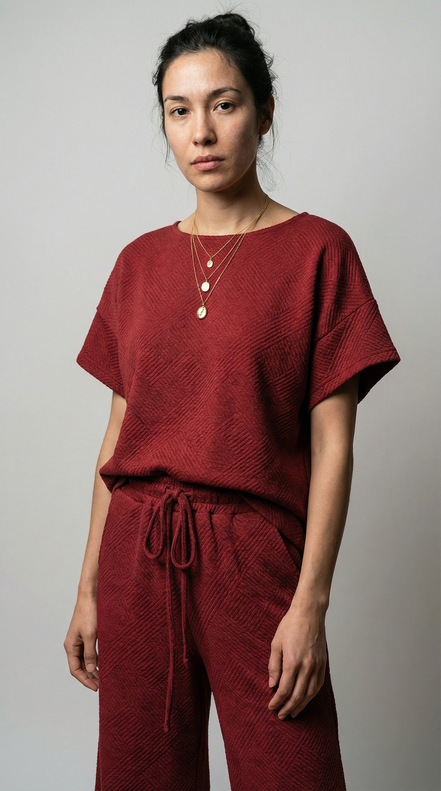 The Red Dahlia Metropolitan Set